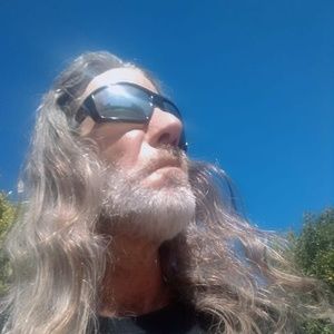 Meet your Posher, Stephen